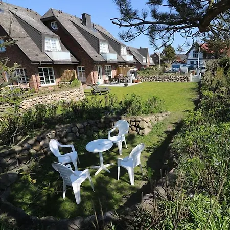 With 3 Bedrooms Nyaraló