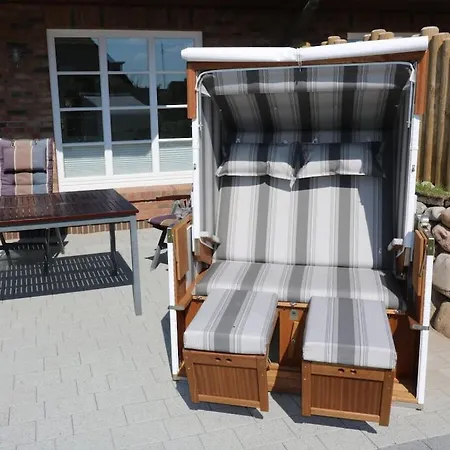 With 3 Bedrooms * Wenningstedt-Braderup